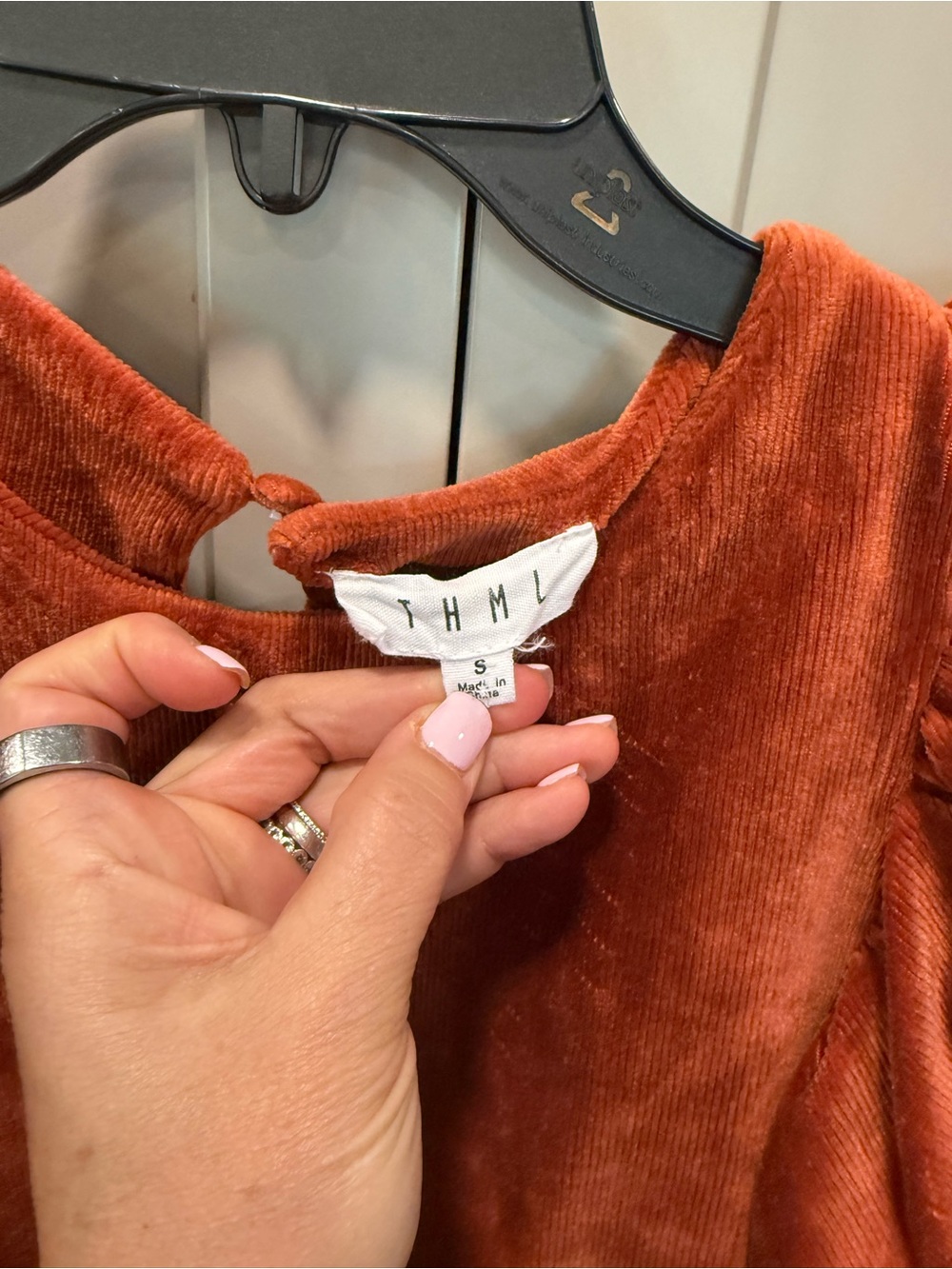 THML Rust Velvet Ruffled-Sleeve Blouse - Picture 2 of 5